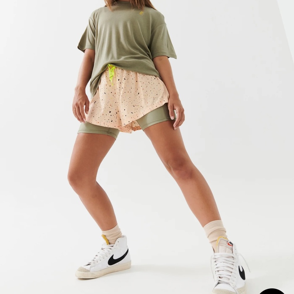 P.E. Nation Alignment Short in Rock Print